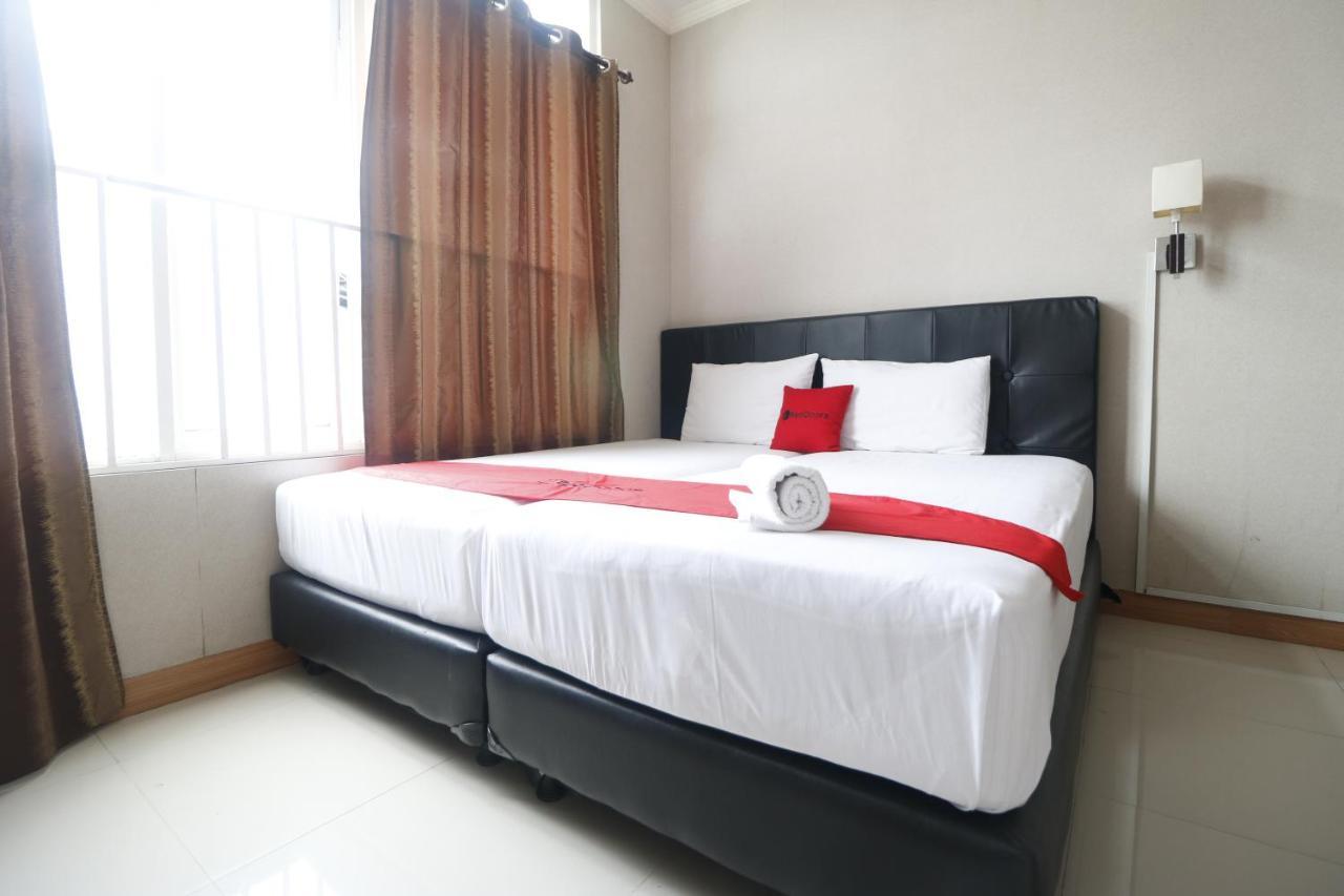 Reddoorz @ Ranotana Manado Hotel Exterior photo